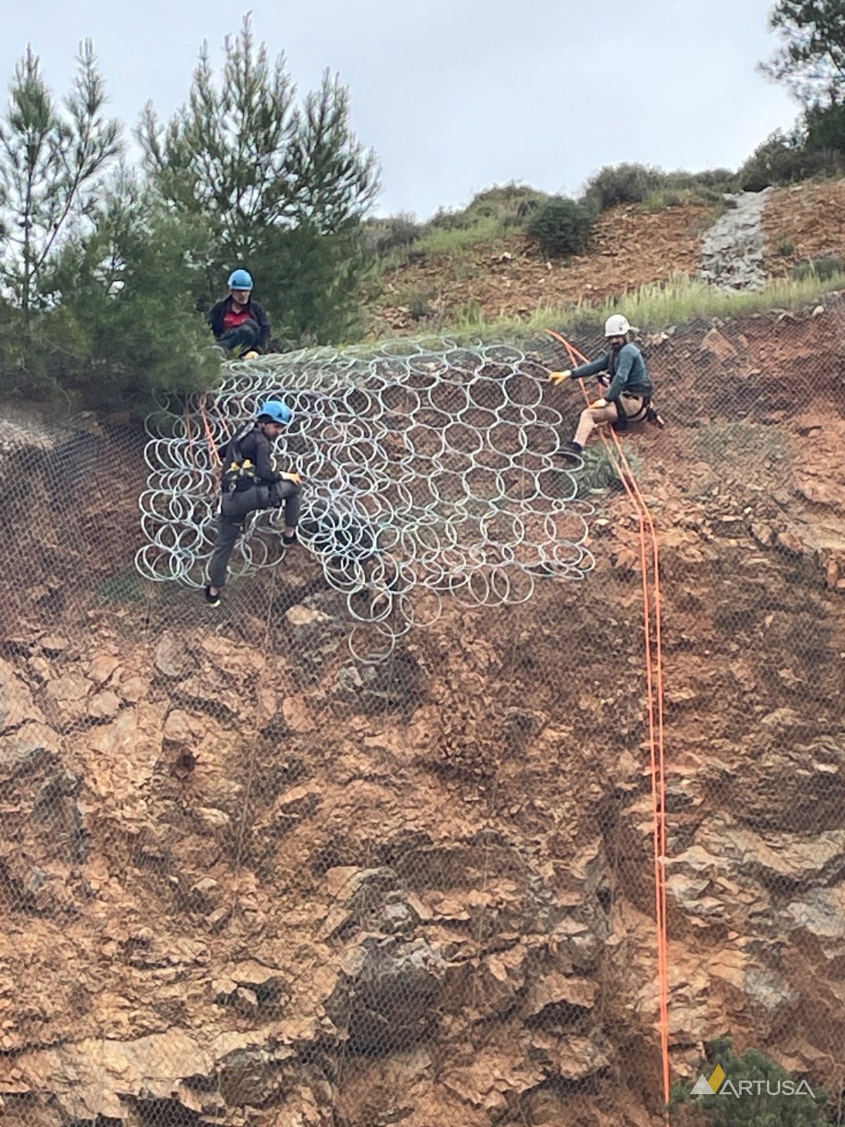 Halka ağ panelinin şeve serilmesi